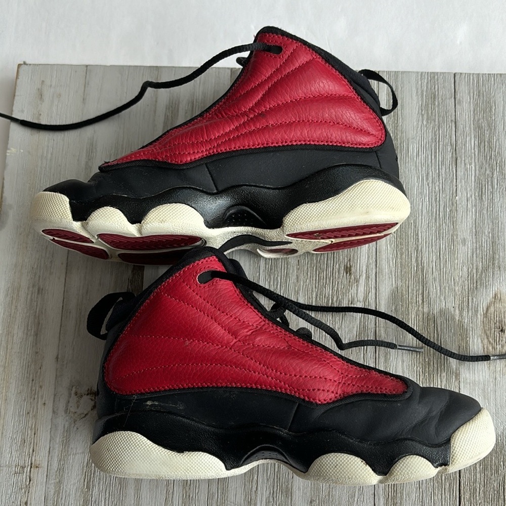 Air Jordan Pro Strong Gym Red & Black Sneakers Youth 1 - Picture 2 of 8